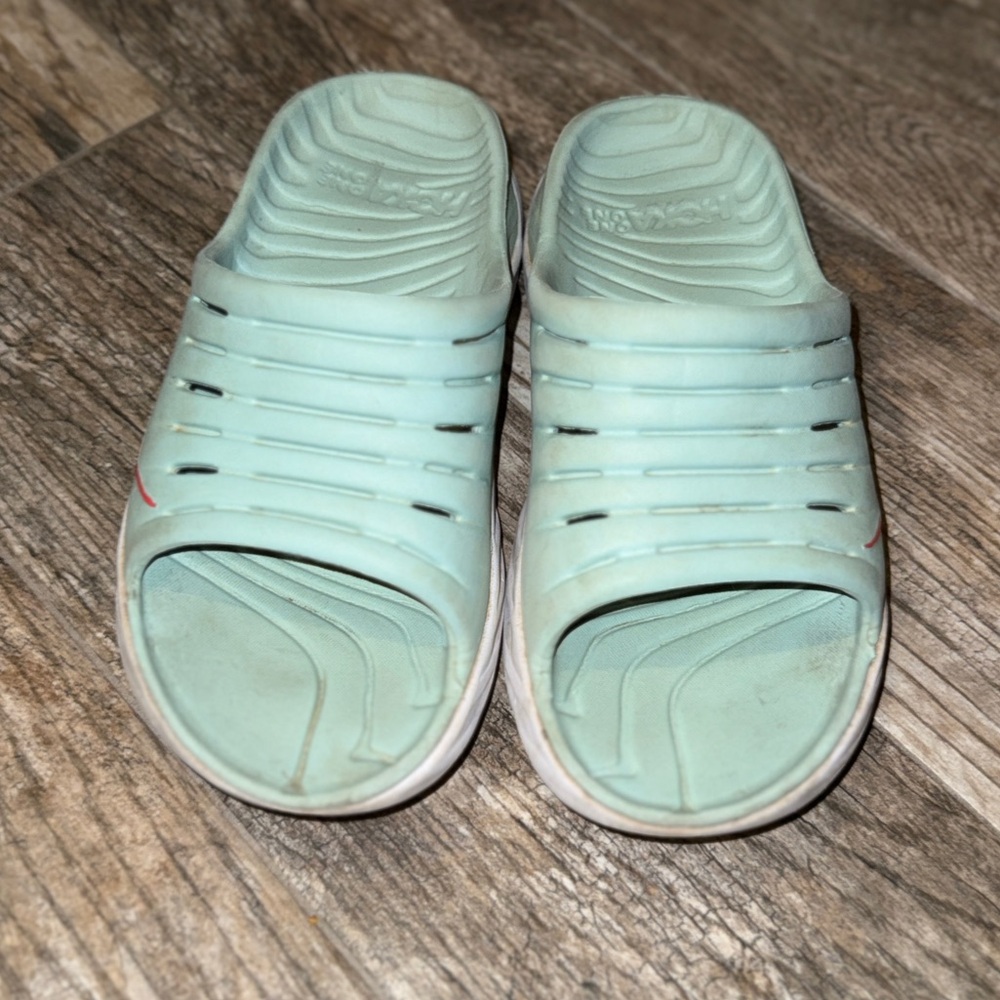 Hoka Slides